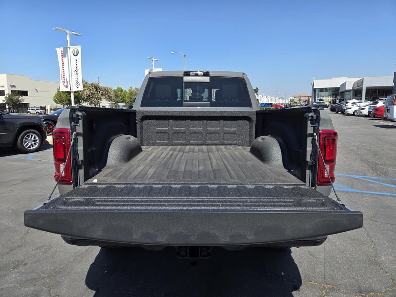 New 2026 RAM 3500 Laramie Crew Cab 4x4 6'4' Box