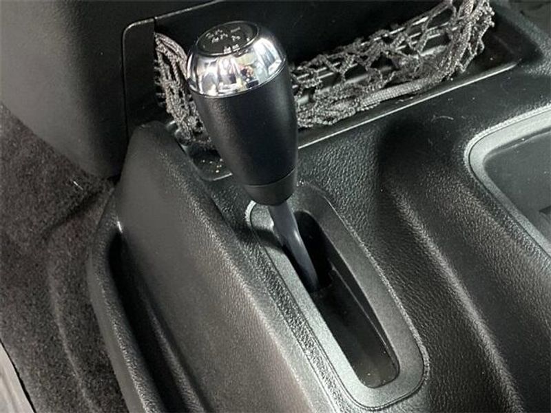 2017 Jeep Wrangler Unlimited 1941 editionImage 28