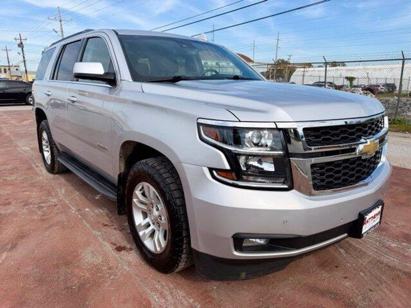 Used 2020 Chevrolet Tahoe LTImage 3