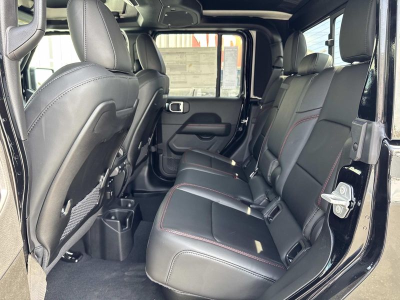 New 2026 Jeep Gladiator Rubicon X 4x4
