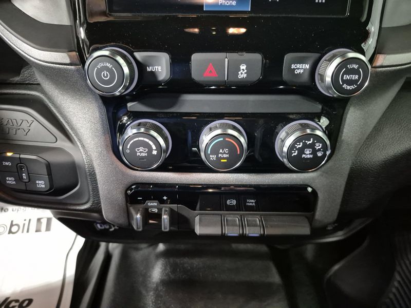 New 2025 RAM 2500 Tradesman Crew Cab 4x4 6