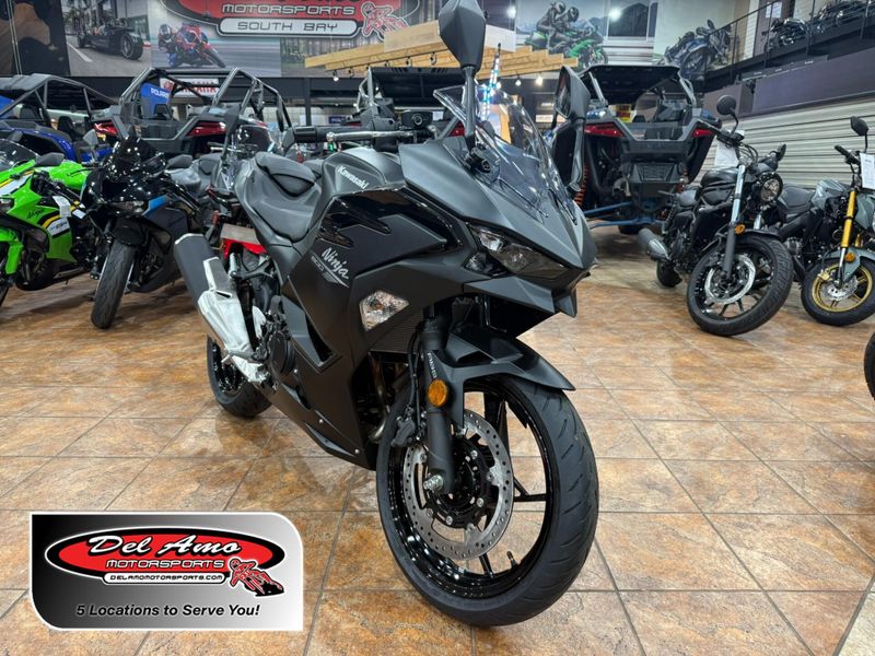 New 2026 Kawasaki NINJA 500 ABS Image 1