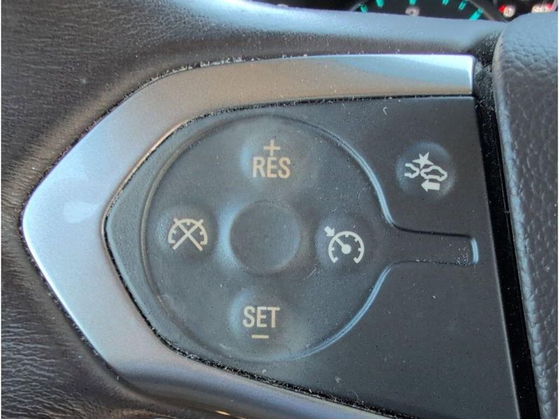 Used 2017 Chevrolet Tahoe LTImage 23