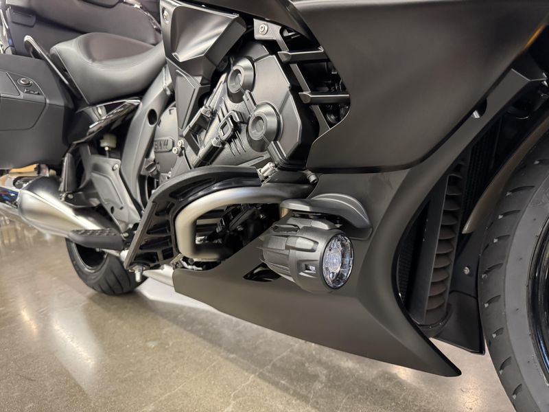 2025 BMW K 1600 B - GRAND AMERICA - BLACK STORM METALLIC 