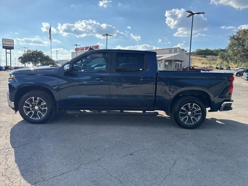2021 Chevrolet Silverado 1500 LT photo 8