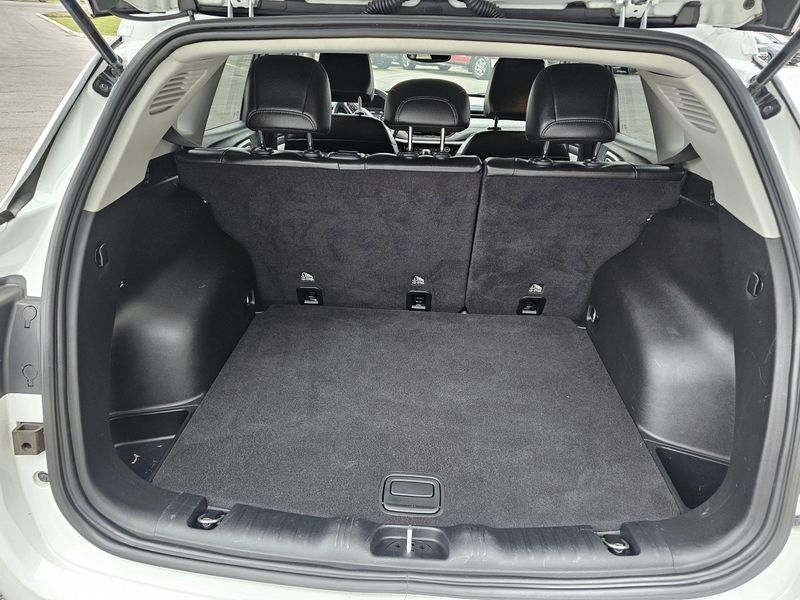 Used 2022 Jeep Compass Latitude LuxImage 9