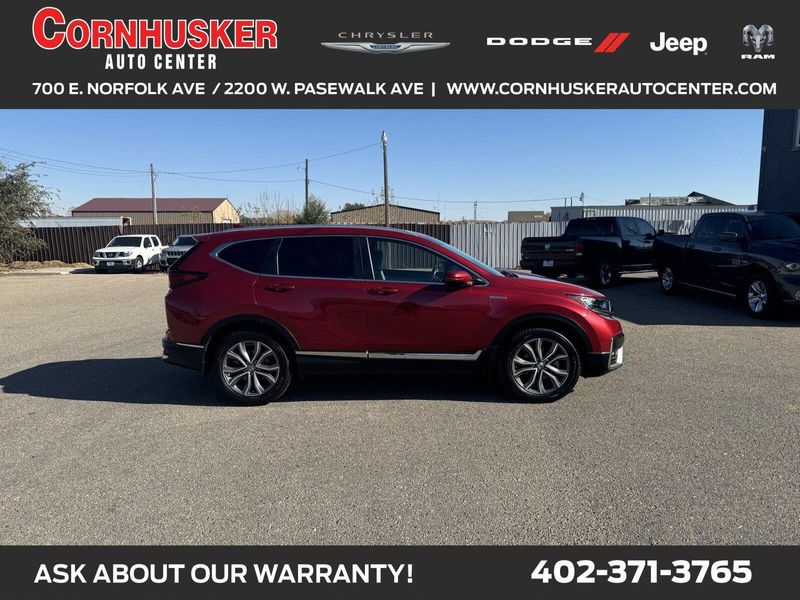 2022 Honda CR-V Hybrid TouringImage 1