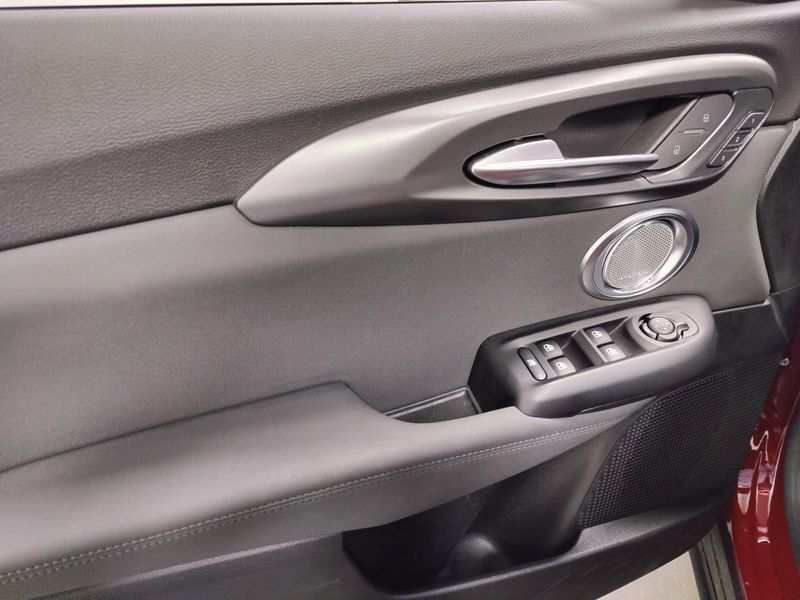 Used 2024 Alfa Romeo Tonale Veloce Premium AWD w/Sunroof/ActivImage 31