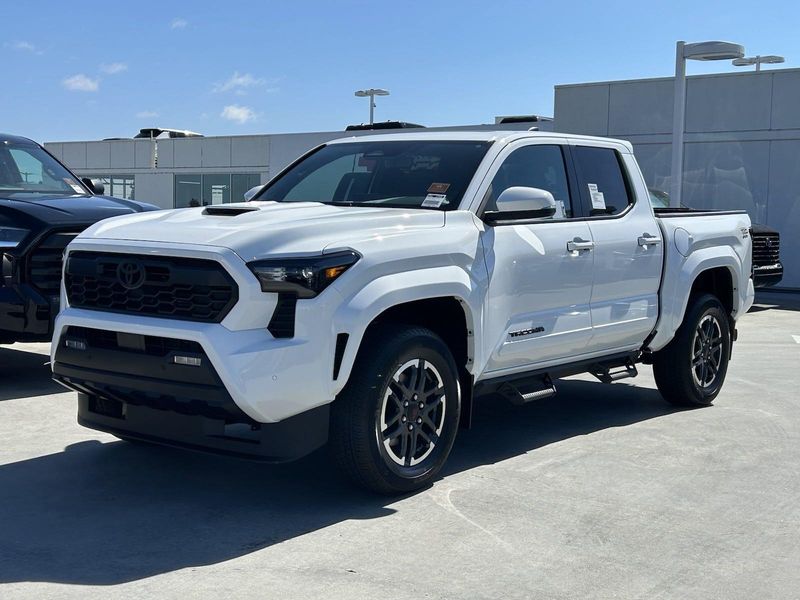 2024 Toyota Tacoma TRD SportImage 6