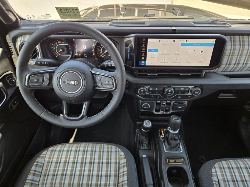 New 2026 Jeep Wrangler 4-door 85th Anniversary Edition