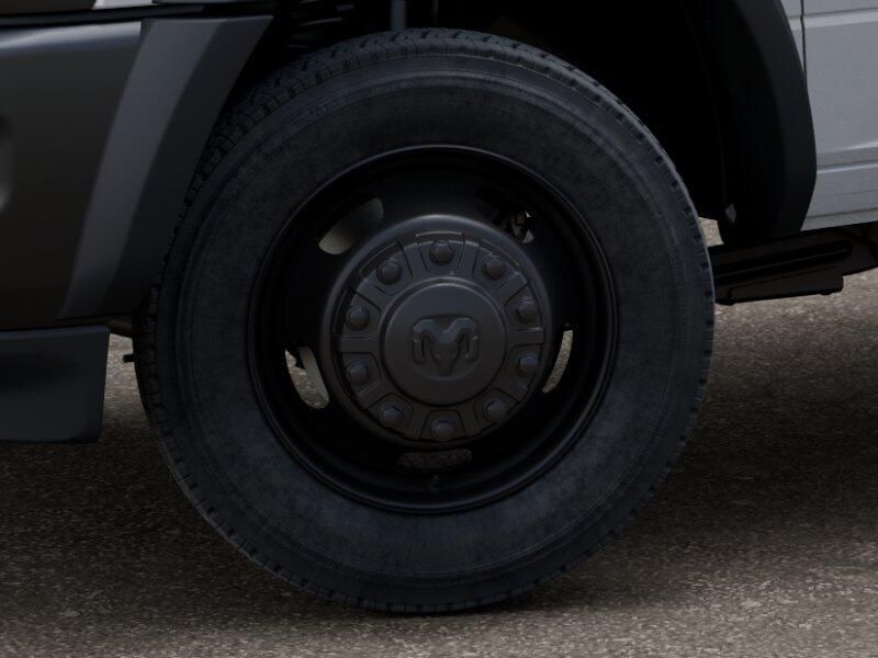 New 2026 RAM 5500 Tradesman Chassis Crew Cab 4x4 84