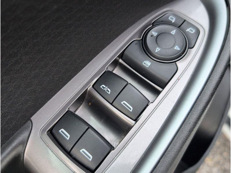 Used 2024 Chevrolet Malibu LTImage 12