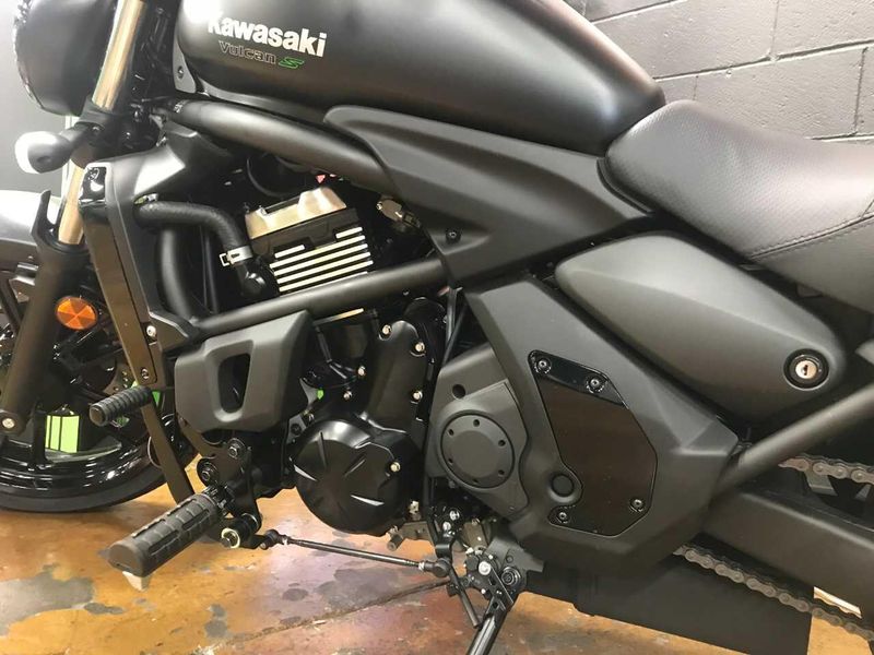 New 2025 Kawasaki VULCAN S Image 9