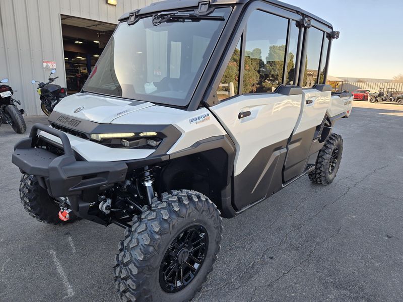 NEW 2026 CAN-AM DEFENDER MAX LIMITED CAB HD11 Image 3