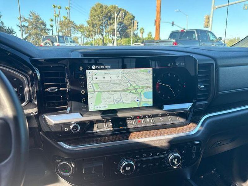 Used 2026 GMC Sierra 1500 ElevationImage 17
