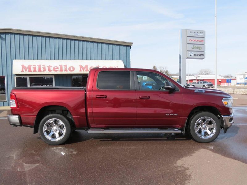 Used 2021 RAM 1500 Big Horn 4x4 4dr Crew Cab 5.6 ft. SB PickupImage 1