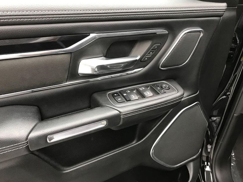 Used 2022 RAM 1500 LaramieImage 3