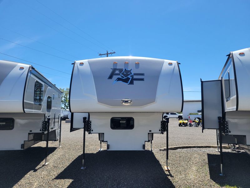 New 2027 NORTHWOOD MFG Arctic Fox 990Image 2