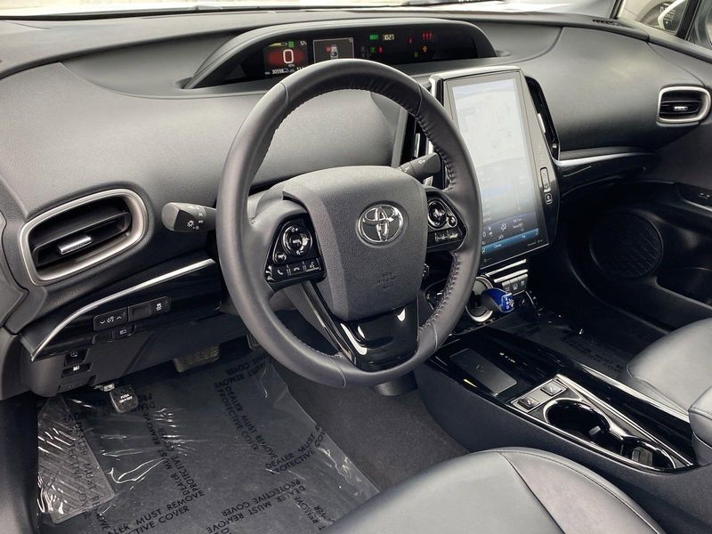 2022 Toyota Prius Prime XLEImage 16