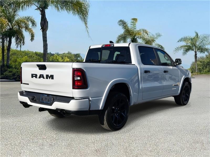 New 2026 RAM 1500 Laramie Crew Cab 4x2 5'7' Box