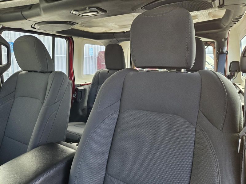 Used 2022 Jeep Wrangler Unlimited Sport 4x4