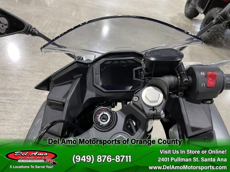 2025 Kawasaki NINJA 500 ABS Image 13