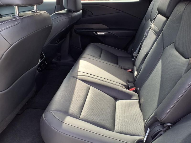 2024 Lexus RX 350 Premium PlusImage 15