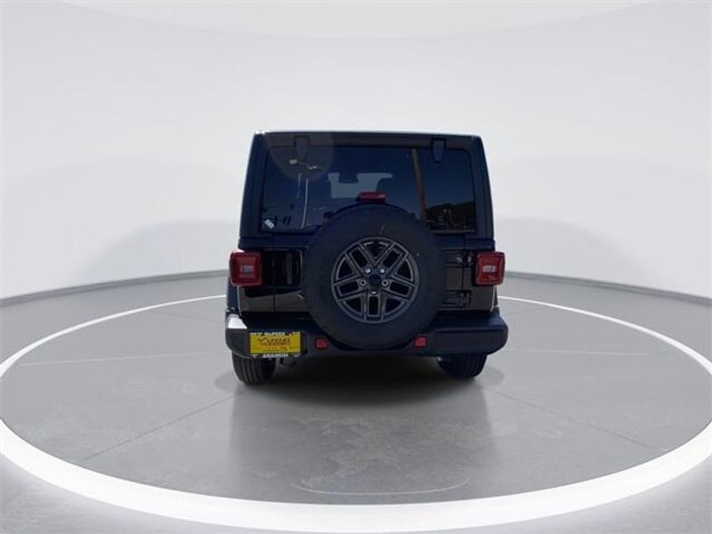 2025 Jeep Wrangler 4-door Sport SImage 7