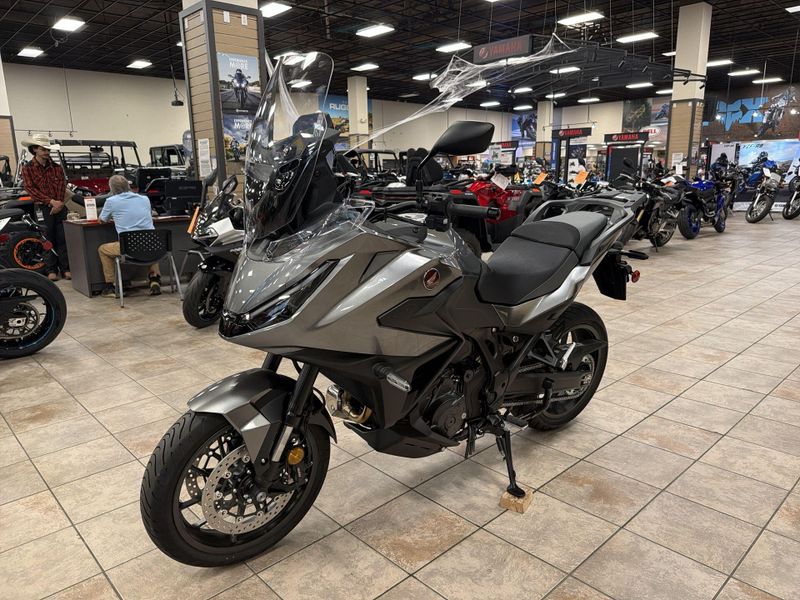 New 2026 Honda NT1100 DCT Image 13