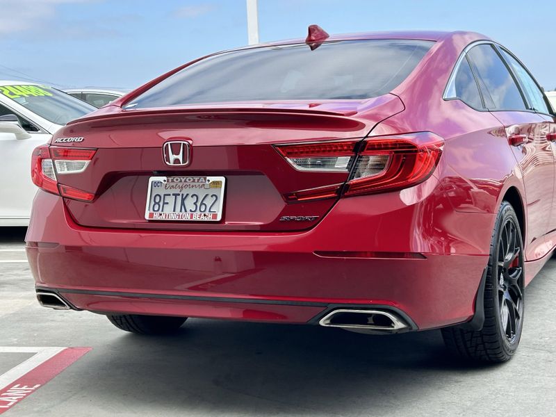 Used 2018 Honda Accord Sedan SportImage 4