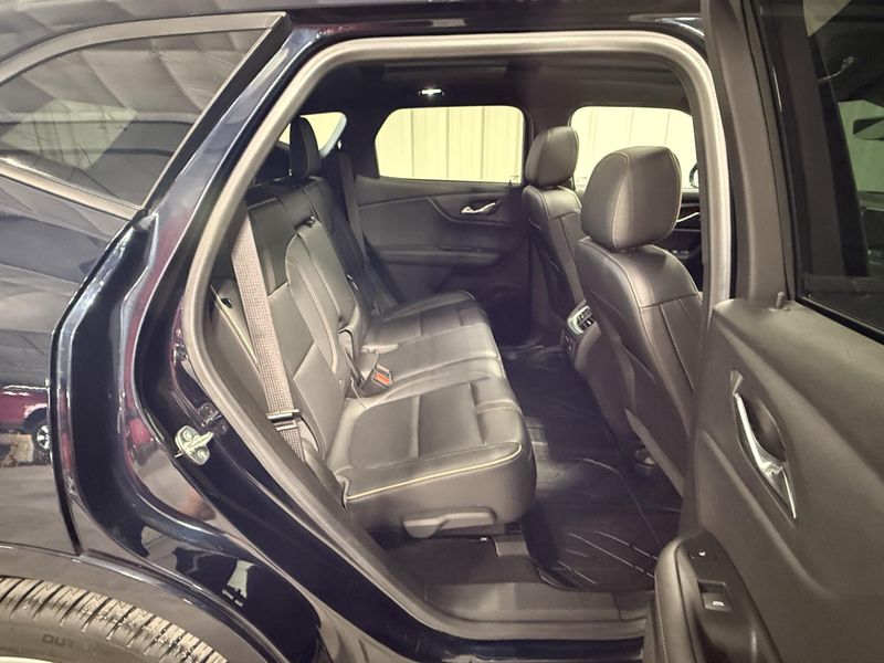 Used 2021 Chevrolet Blazer PremierImage 9