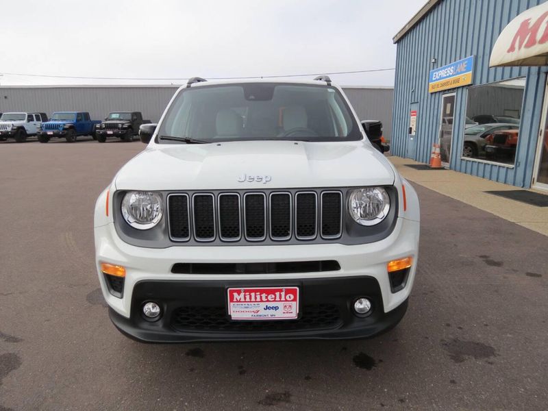 2022 Jeep Renegade Limited 4x4 4dr SUVImage 4