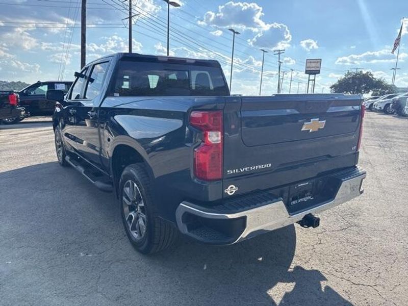2021 Chevrolet Silverado 1500 LT photo 7