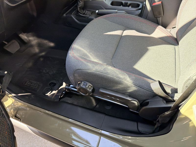 New 2026 Jeep Wrangler 4-door RubiconImage 19