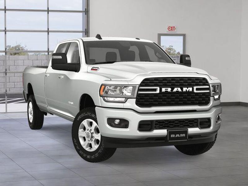 New 2024 RAM 2500 Big Horn Crew Cab 4x4 8