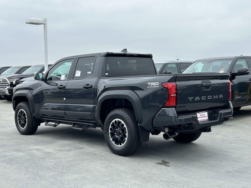 2024 Toyota Tacoma TRD Off RoadImage 5