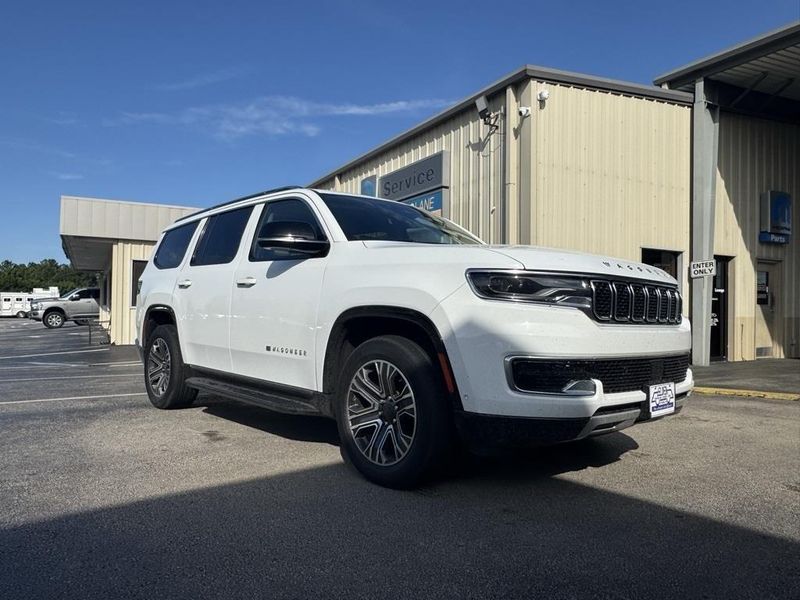 2024 Jeep Wagoneer Series IIImage 2