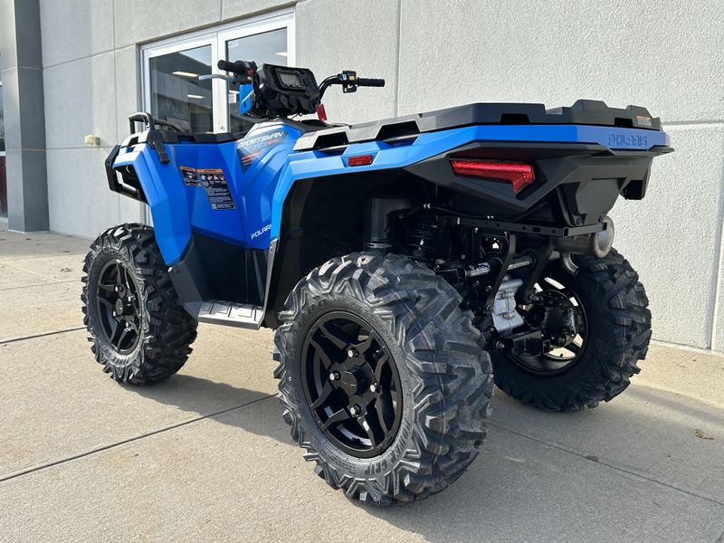 2025 Polaris SPORTSMAN 570 TRAILImage 3