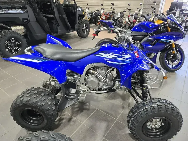 2025 Yamaha YFZ450R TEAM BLUE Image 2