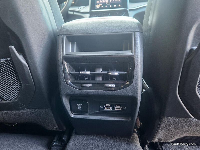 Used 2023 Jeep Grand Cherokee Altitude X