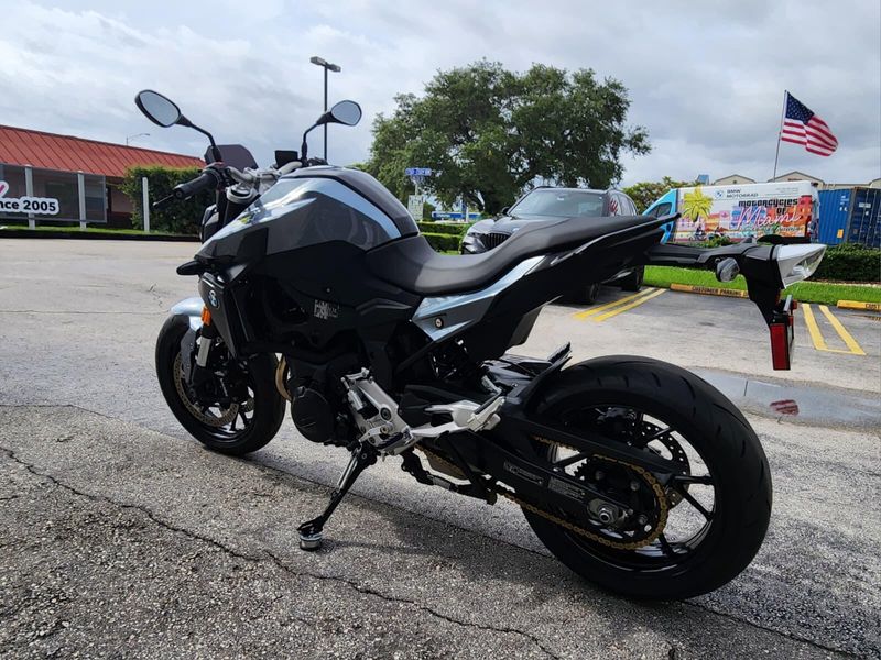 Used 2023 BMW F 900 R Image 6