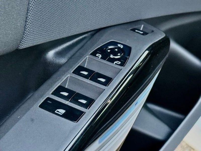 New 2026 BMW X3 30 xDriveImage 16