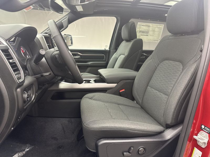 New 2027 RAM 1500 Big Horn Crew Cab 4x4 5