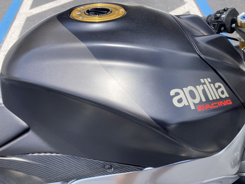 2019 Aprilia RSV4 1100 Factory 