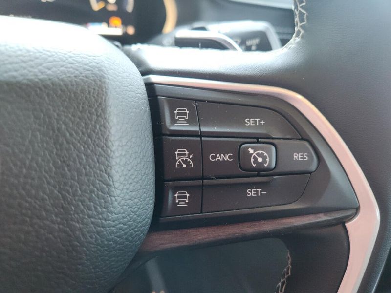Used 2022 Jeep Grand Cherokee Limited