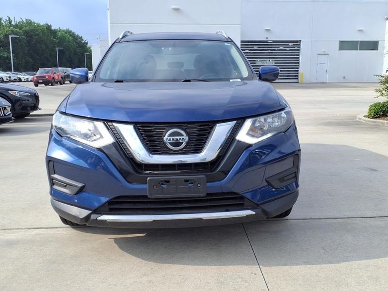 2018 Nissan Rogue SVImage 10