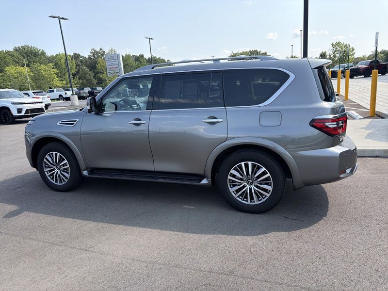 Used 2023 Nissan Armada SLImage 11