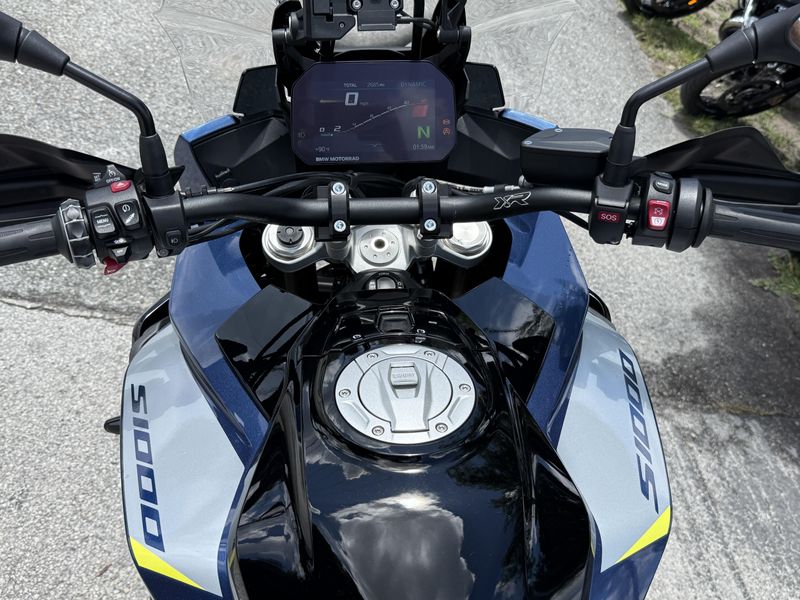 2024 BMW S 1000 XR