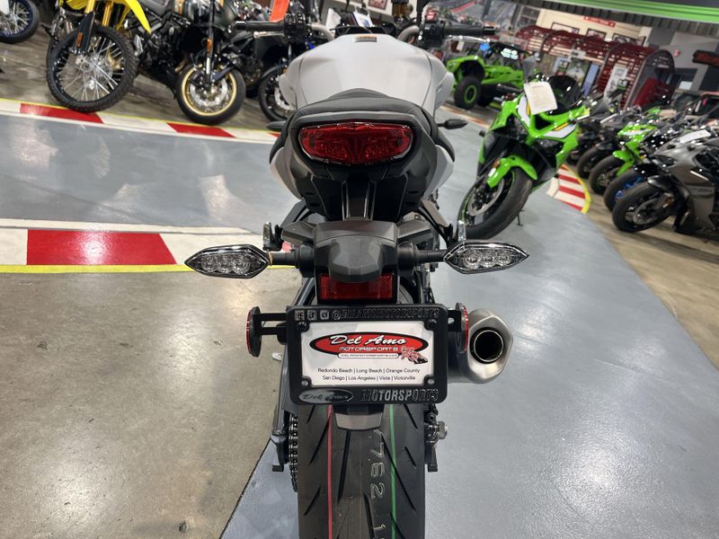 New 2026 Yamaha MT-10 Image 17