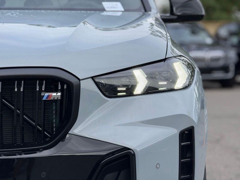 New 2026 BMW X5 M60iImage 13